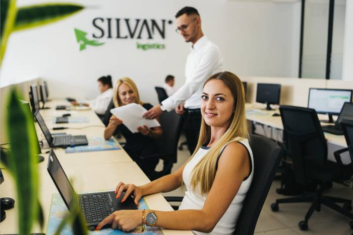 Firma spedycyjna Silvan Logistics Kontkat